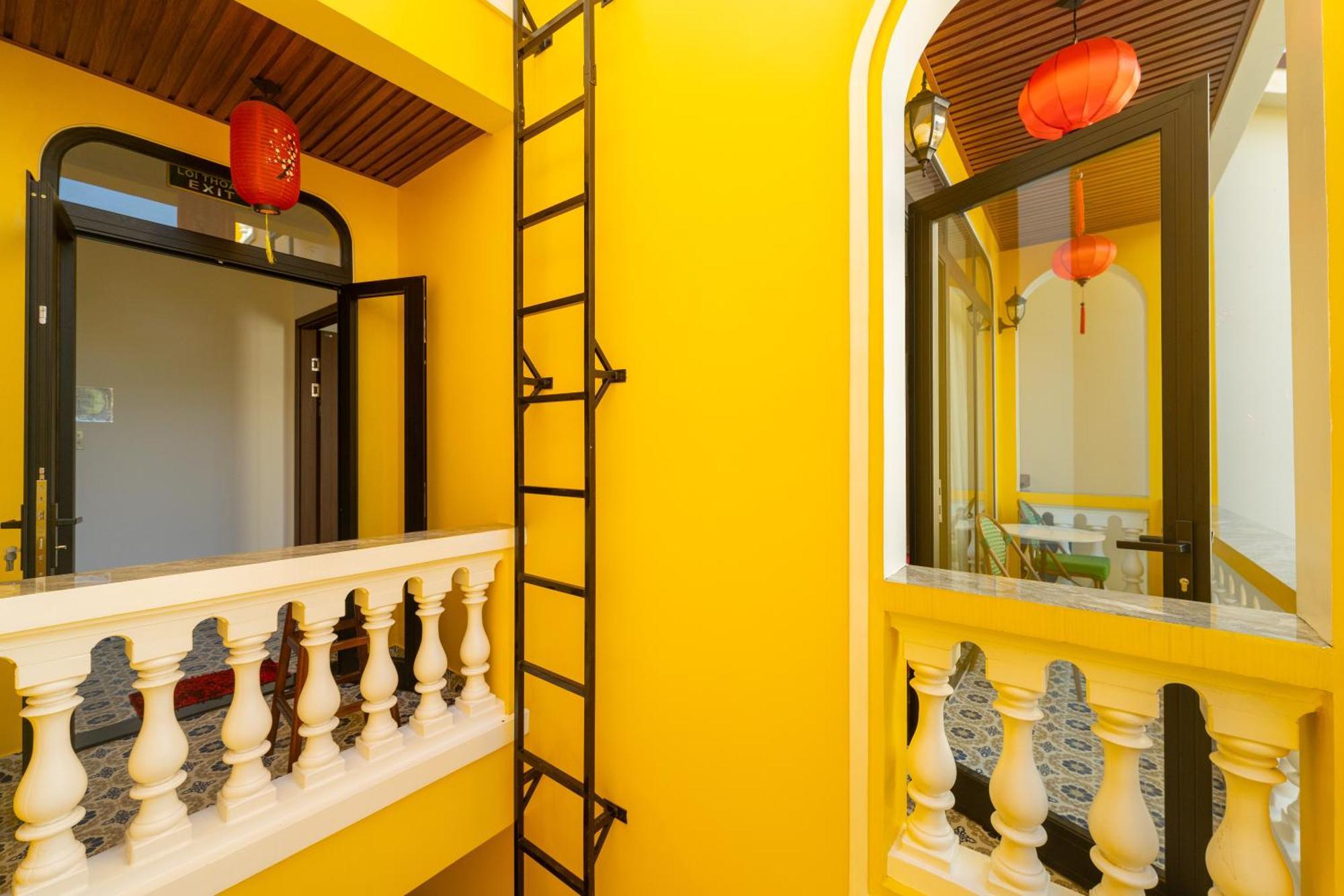 Quyen'S House Homestay Хойан Экстерьер фото